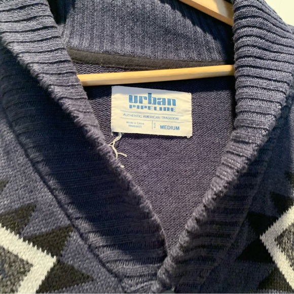 Womens Urban Pipeline Cardigan Sweater Size M Native America Aztec Design Blue - Picture 2 of 3